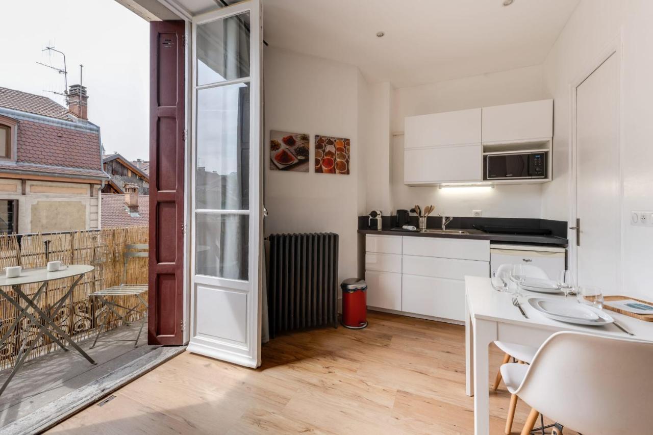 Le Mont Blanc - Charming T1 Ideal For 2 People With Balcony Annecy Exterior photo